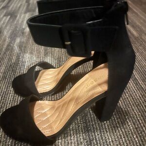 Black Women's Heeled Sandals